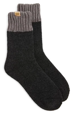 UGG(r) Camdyn Cozy Quarter Socks in Tar /Charcoal at Nordstrom