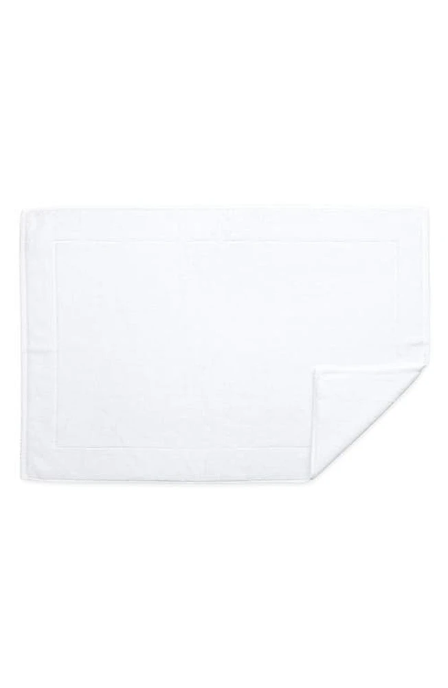 Matouk Milagro Bath Mat in White at Nordstrom