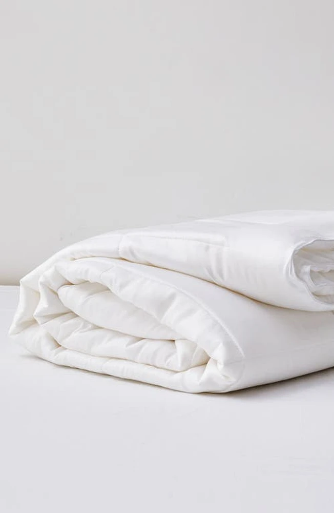 Sijo Eucalyptus Duvet Insert in White at Nordstrom, Size Full