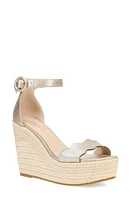 Pelle Moda Ryne Wedge Platform Sandal in Platinum Gold at Nordstrom, Size 6.5