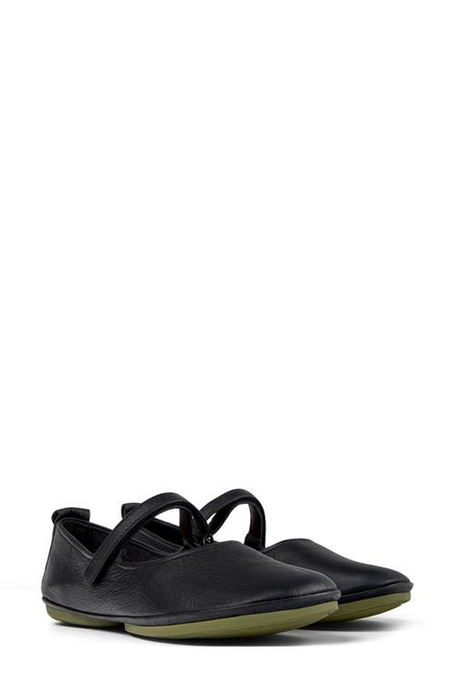 Camper Right Nina Flat Black at Nordstrom