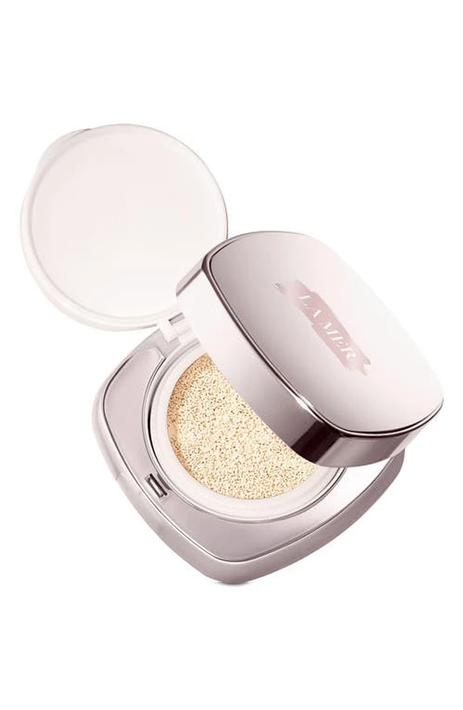 La Mer The Luminous Lifting Cushion Foundation SPF 20 in 03 Warm Porcelain (Warm) at Nordstrom