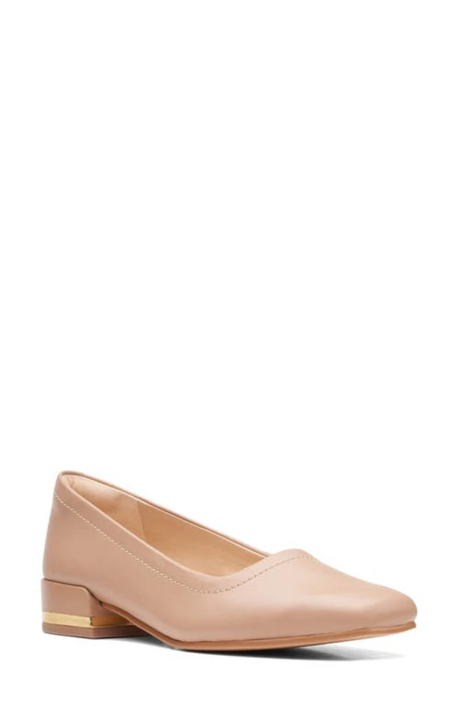 Clarks(r) Seren Pump in Pralne Leather at Nordstrom, Size 9.5