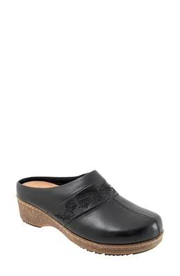 SoftWalk Aurora 3.0 Embroidered Floral Clog Black at Nordstrom,