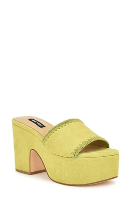 Nine West Yickie Platform Slide Sandal Medium at Nordstrom,