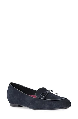 Munro Rossa Flat Navy Suede at Nordstrom,