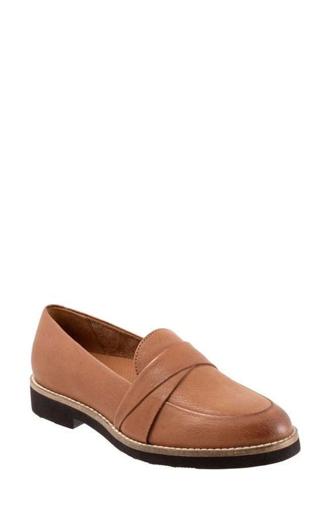 SoftWalk Walsh Loafer Luggage at Nordstrom,