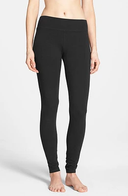 Hue Ultra Wide Waistband Leggings Black at Nordstrom,