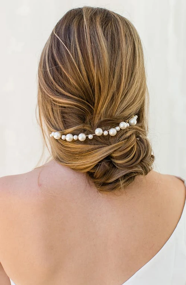 Brides & Hairpins Gabriela Imitation Pearl Halo Comb in Gold at Nordstrom