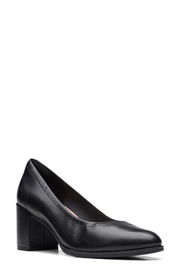 Clarks(r) Freva55 Court Pump Black Leather at Nordstrom,