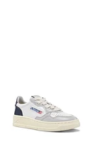 AUTRY Kulk Medalist Low Water Resistant Sneaker / at Nordstrom