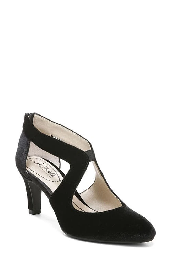 LifeStride Giovanna 2 Pump - Wide Width Available Velvet at Nordstrom,