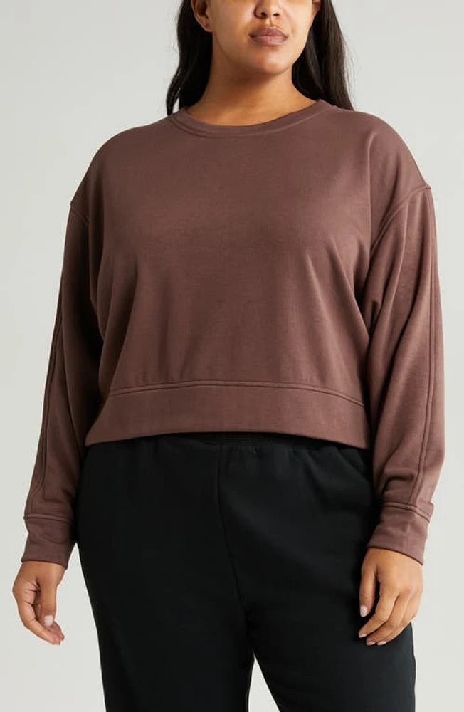 zella Amazing Lite Cali Crew Sweatshirt at Nordstrom,