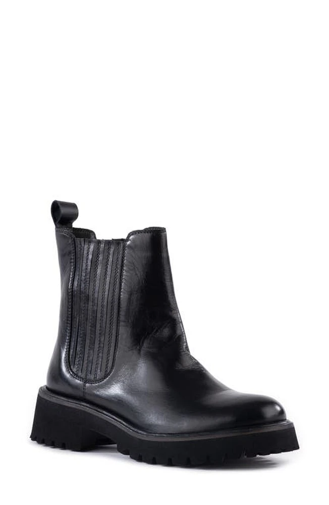 Seychelles Cashew Platform Chelsea Boot Black Leather at Nordstrom,