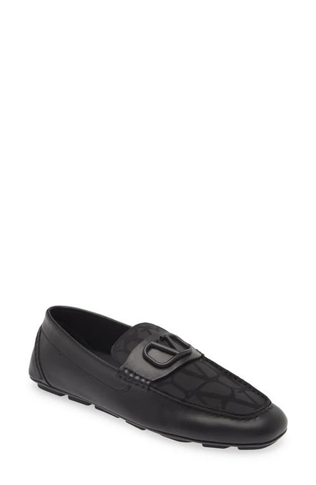 Valentino Garavani VLOGO Driving Shoe 0No - Nero at Nordstrom,