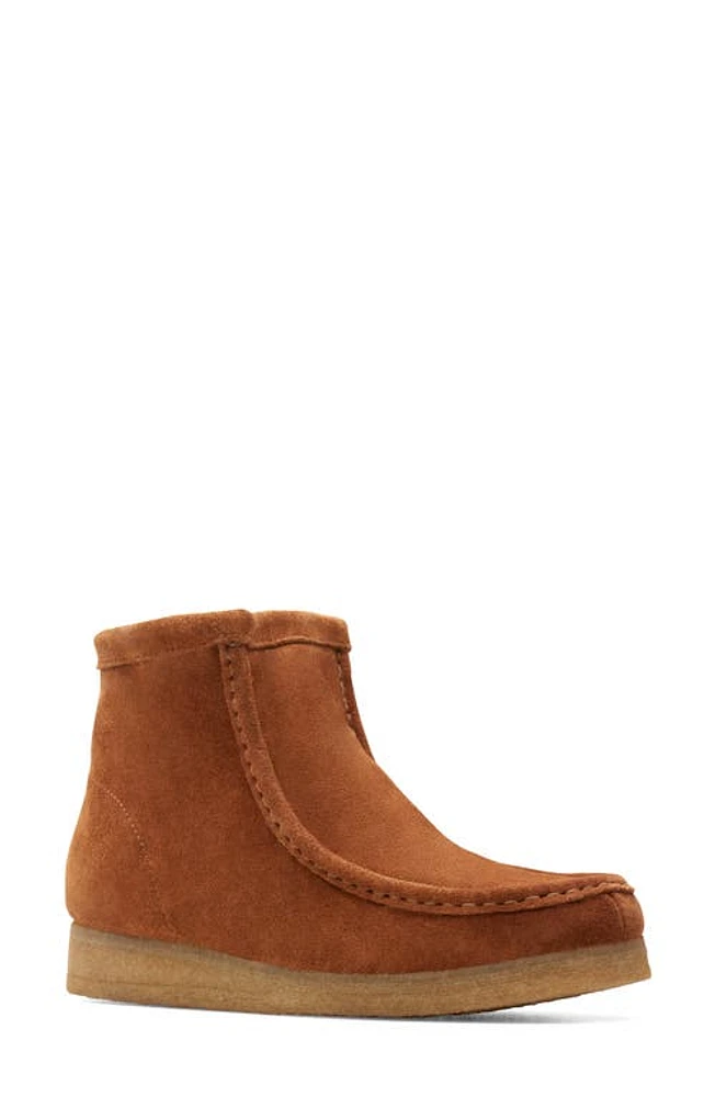 Clarks(r) Wallabee Hi Faux Shearling Bootie in Caramel Wlined at Nordstrom, Size 7