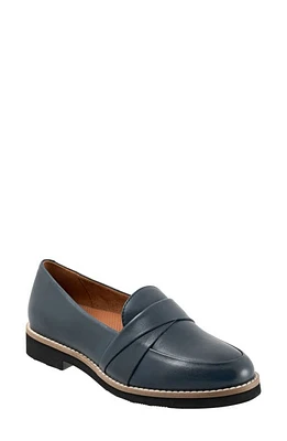 SoftWalk Walsh Loafer Navy at Nordstrom,