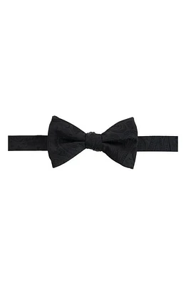 Trafalgar Banbury Pre-Tied Silk Bow Tie in Black at Nordstrom