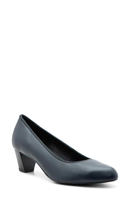 ara Kelly Pump Navy at Nordstrom,