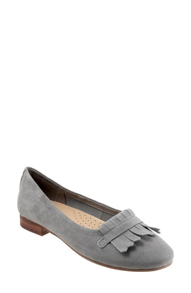 Trotters Greyson Kiltie Flat Smoke Grey Suede at Nordstrom,