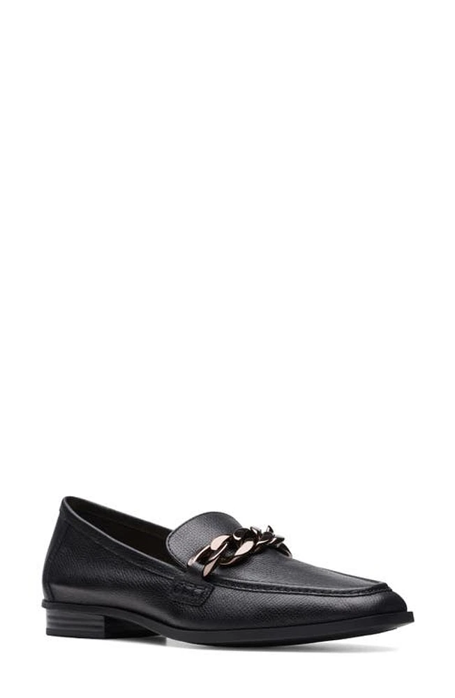 Clarks(r) Sarafyna Iris Loafer in Black at Nordstrom, Size 11