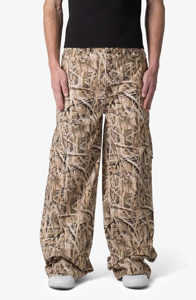 mnml Void Baggy Cargo Jeans Grass Camo at Nordstrom,