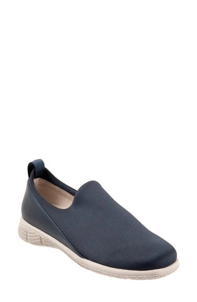 Trotters Ultima Slip-On Sneaker Navy at Nordstrom,