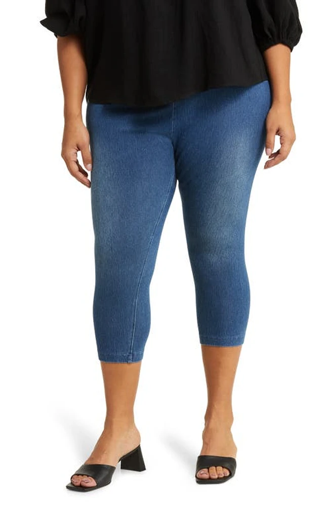 Lyssé Denim Capri Leggings at Nordstrom,