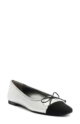 Schutz Arissa Cap Toe Ballet Flat Prata/Black at Nordstrom,