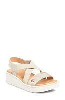 Børn Kasady Ankle Strap Platform Wedge Sandal Light Gold Metallic at Nordstrom,