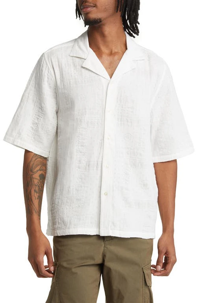 Officine Générale Eren Oversize Bandana Texture Short Sleeve Camp Shirt in White at Nordstrom, Size Xx-Large