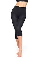 SKIMS Everyday Sculpt Mid Waist Capris at Nordstrom,