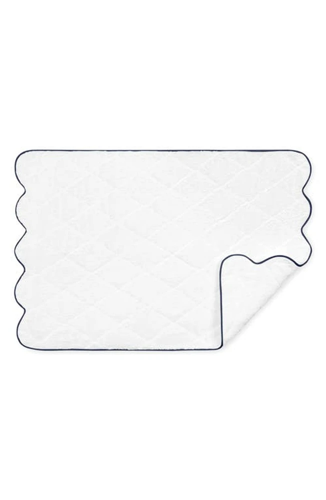 Matouk Cairo Scallop Trim Cotton Quilted Bath Mat in Navy at Nordstrom