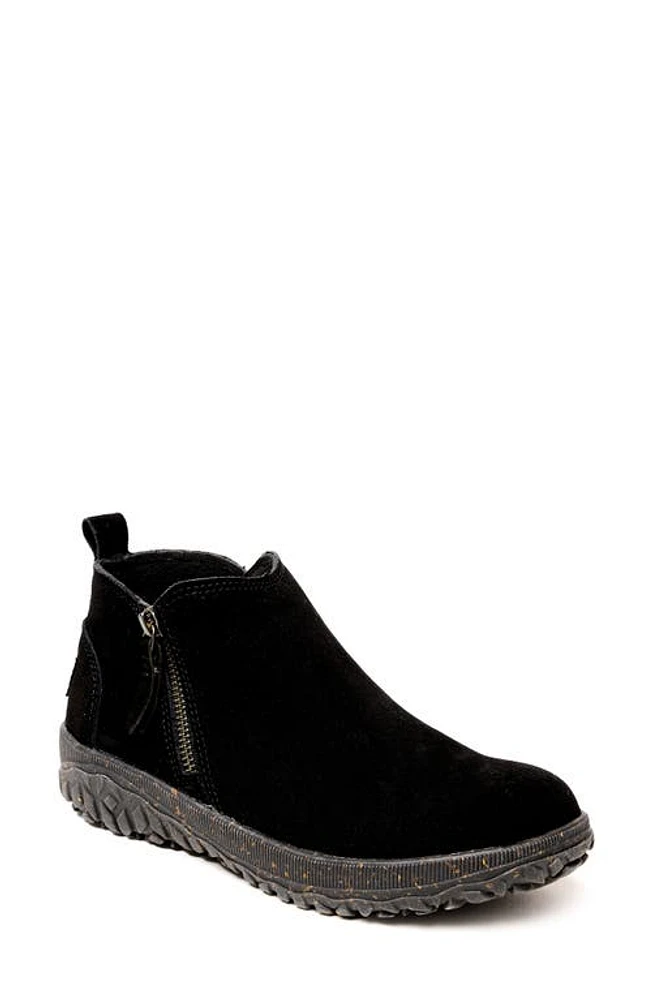 Minnetonka North Zip Bootie Black at Nordstrom,