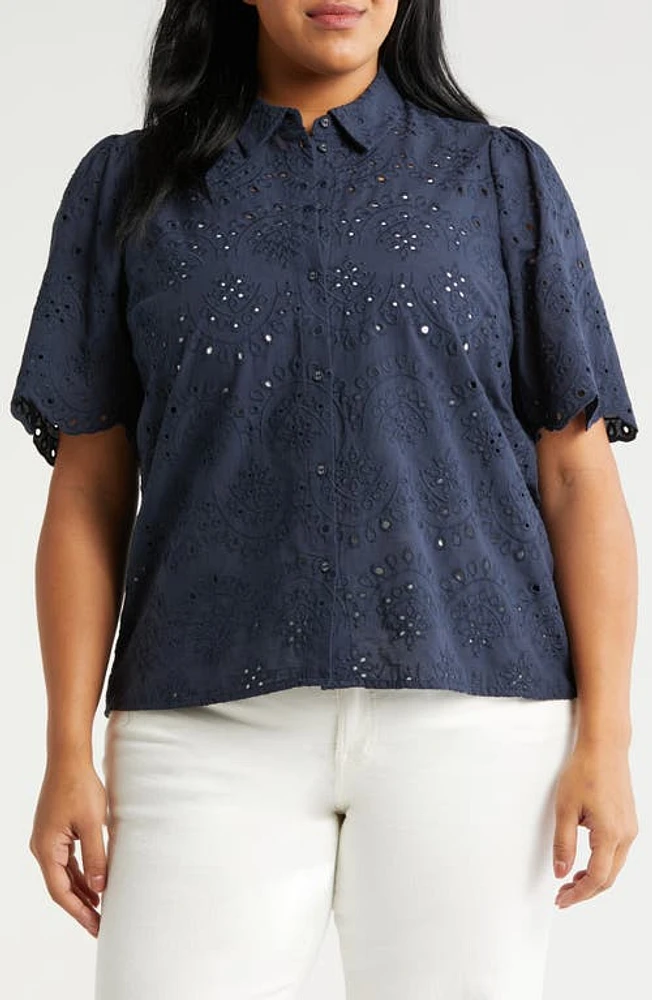 VERO MODA CURVE Chay Short Sleeve Eyelet Button-Up Shirt Navy Blazer at Nordstrom,