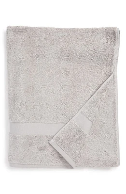 Matouk Lotus Bath Towel in Smoke at Nordstrom