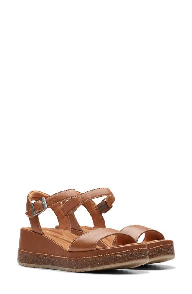 Clarks(r) Kassanda Lily Wedge Sandal in Tan Leather at Nordstrom, Size 10