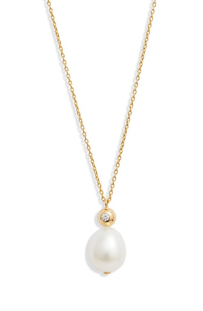 Poppy Finch Cultured Pearl & Diamond Dome Pendant Necklace in Pearl/14K Yellow Gold at Nordstrom, Size 20