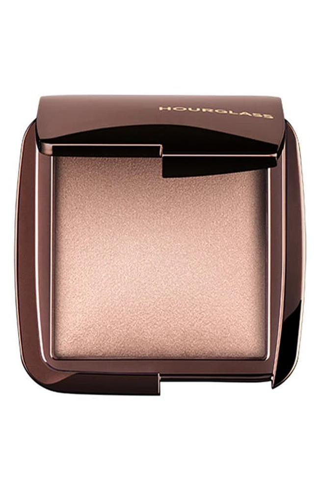 HOURGLASS Ambient Lighting Powder in Luminous Light at Nordstrom