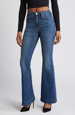 Good American Legs Flare Jeans Blue004 at