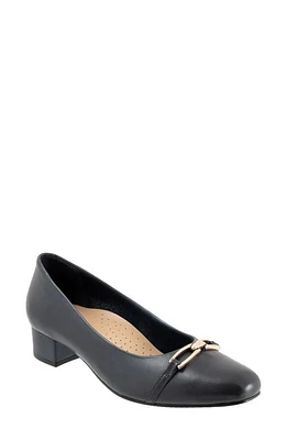 Trotters Dakota Pump Navy at Nordstrom,