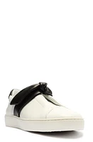 Alexandre Birman Clarita Bow Slip-On Sneaker White/Black at Nordstrom,