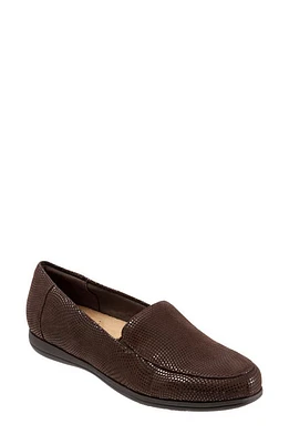 Trotters Deanna Flat Dark Brown Leather at Nordstrom,