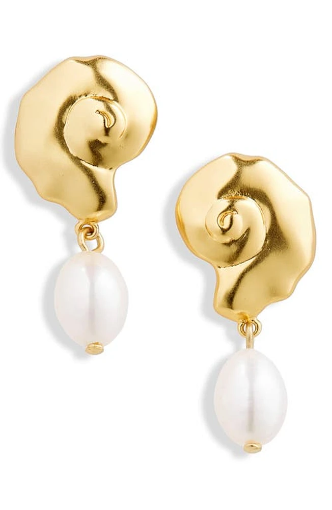 Madewell Freshwater Pearl Shell Drop Earrings in Vintage Gold at Nordstrom