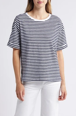 caslon(r) Relaxed Organic Cotton Boyfriend T-Shirt at Nordstrom,