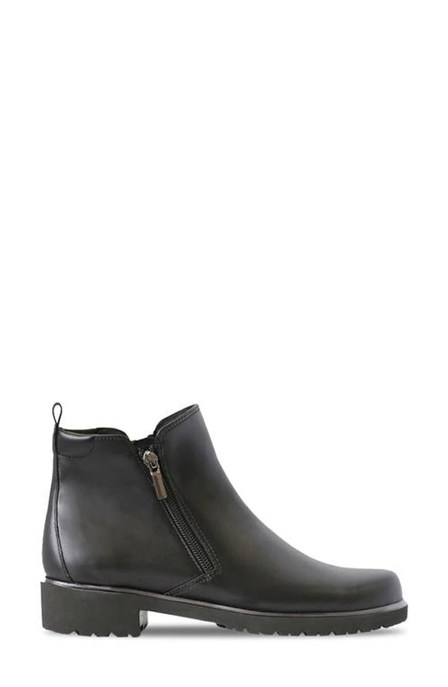 Munro Rourke Water Resistant Bootie Black Leather at Nordstrom,