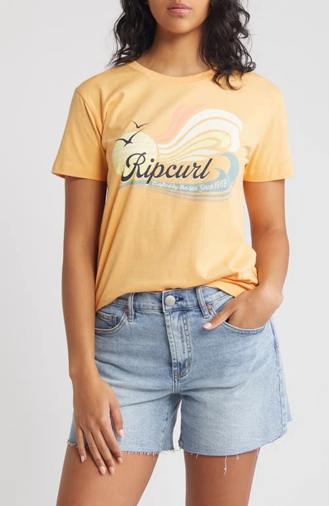 Rip Curl Sun Wave Graphic T-Shirt at Nordstrom,