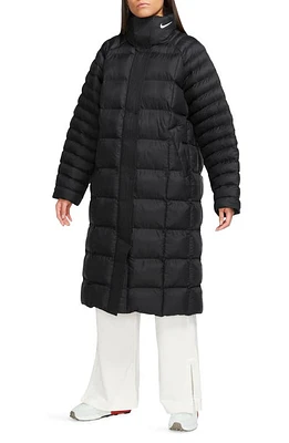 Nike Sportswear Swoosh Puffer Therma-FIT Parka Black/White at Nordstrom,