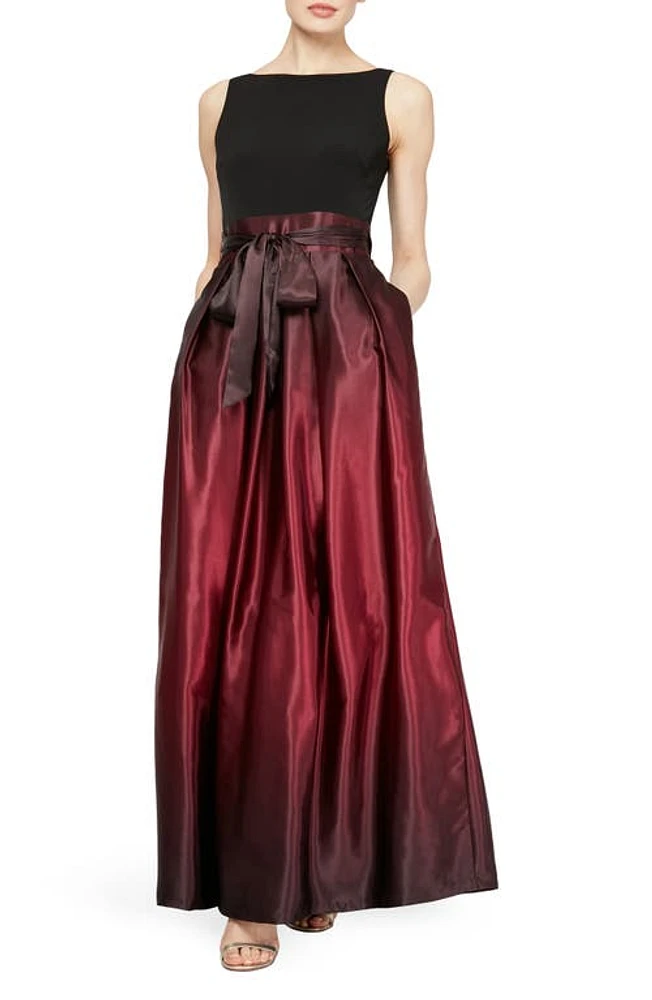 SLNY Ombrè Satin Woven Gown Fig at Nordstrom,