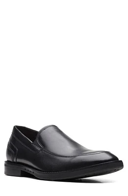 Clarks(r) Un Hugh Step Loafer Black Leather at Nordstrom,